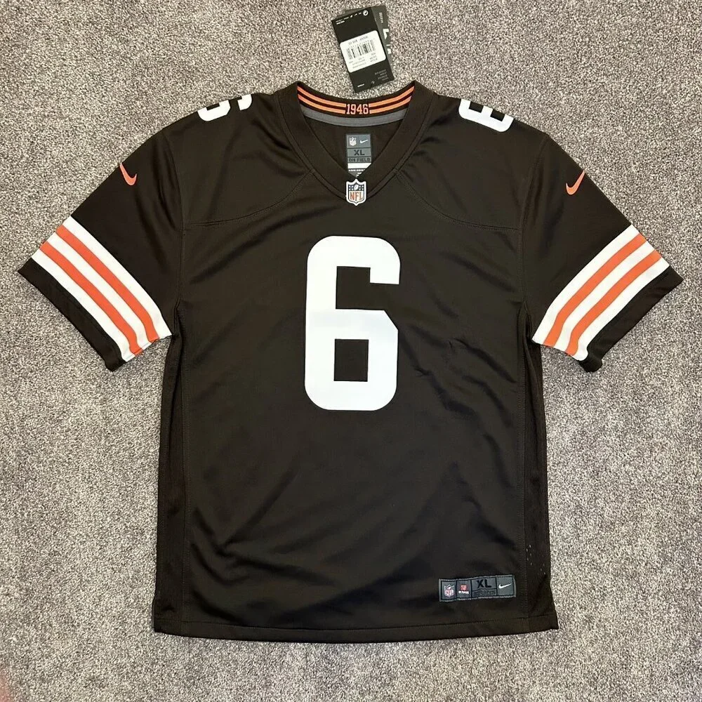Nike Cleveland Browns NFL Mayfield #6 Football Jersey Youth Size XL - NWT $85